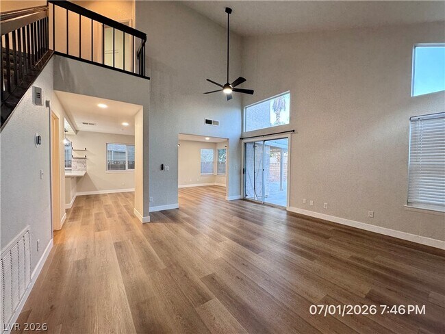 Building Photo - 8405 Shady Shores Cir