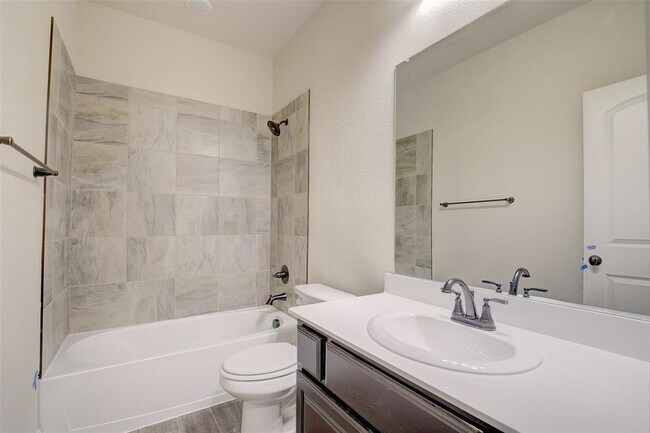 Building Photo - 7819 Cypress Dr