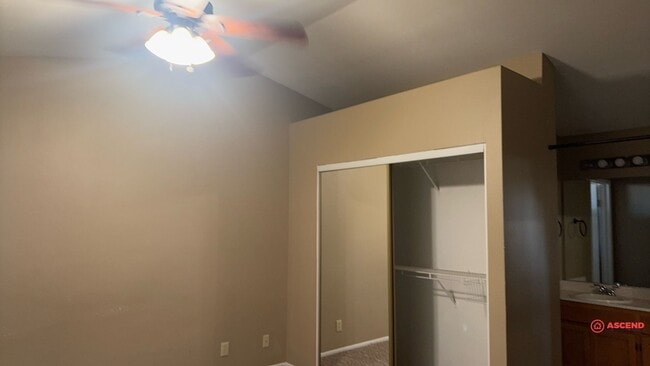 Building Photo - 4 Bedroom Home in Northwest!