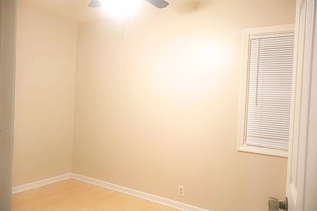 Building Photo - 420 Garland Ave