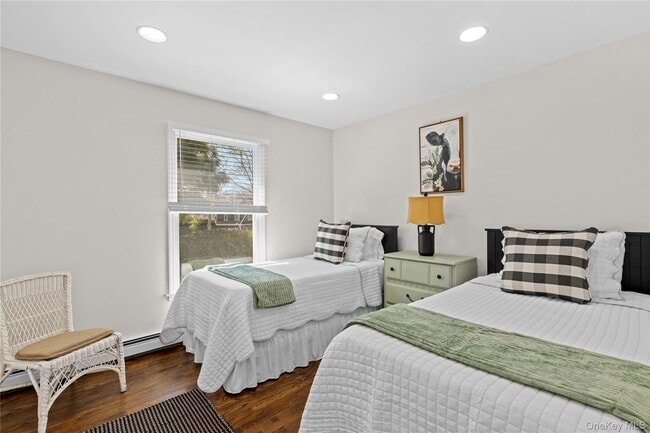 Building Photo - 52 Summit Dr