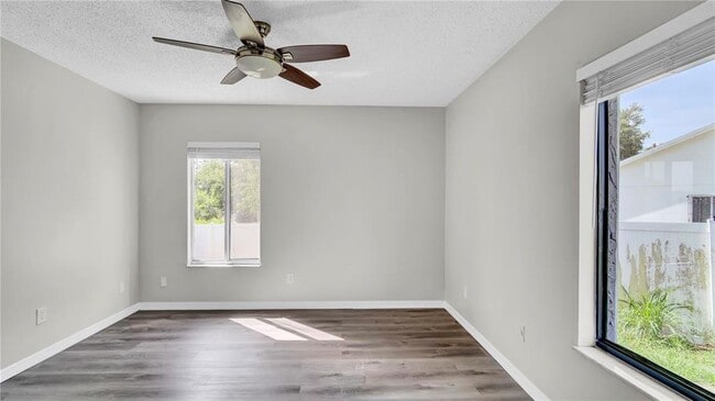 Building Photo - 7877 Kensingham Ct