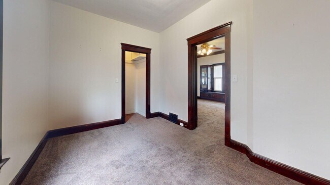 Building Photo - 3590 W 47th St