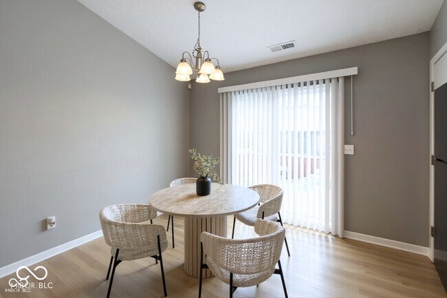 Building Photo - 10703 Hanover Ct