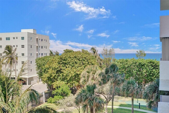 Building Photo - 1201 S Ocean Dr