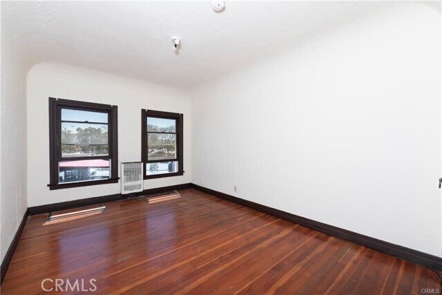 Building Photo - 1116 Sartori Ave