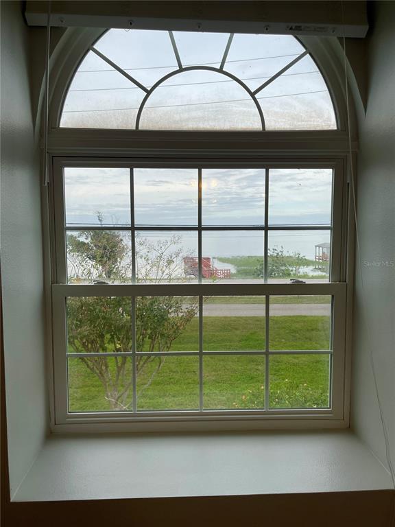 Building Photo - 100 Division St