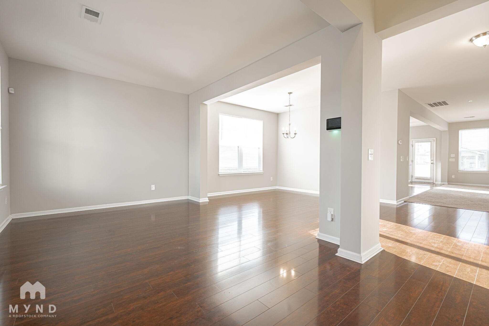 Building Photo - 407 Forest Hills Rd