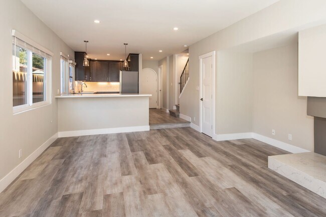 Building Photo - 3741 Mariana Way