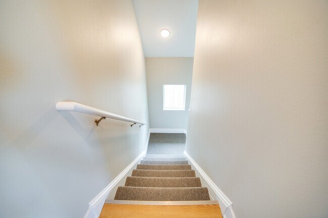 Building Photo - 3004 West St