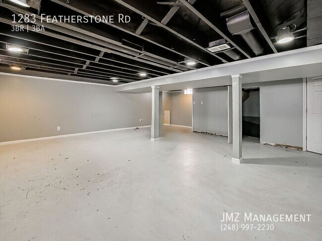 Building Photo - 1283 Featherstone Rd