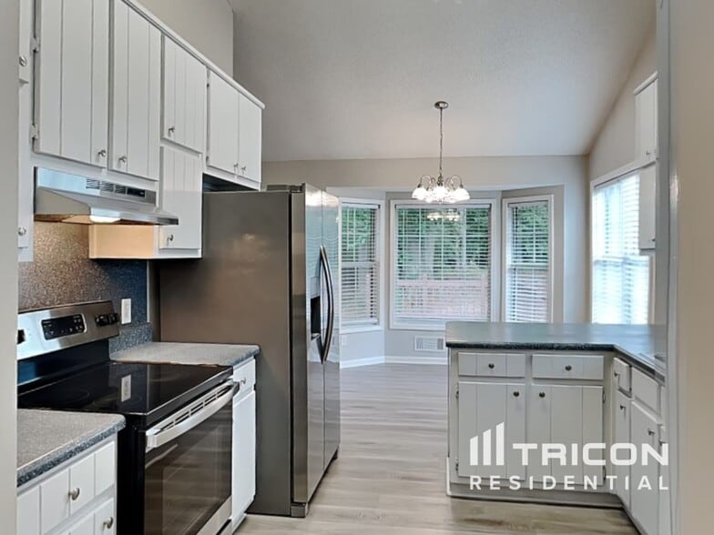 Building Photo - 118 Valleydale Dr