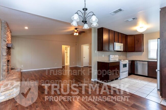 Building Photo - 1230 Preswick Cir