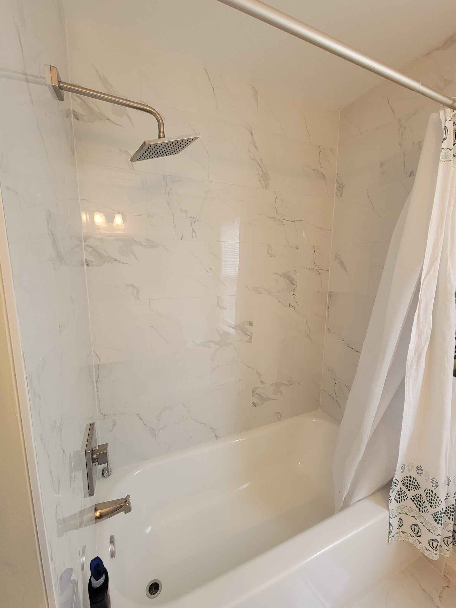 2nd full bathroom - 4614 Buckhorn Rdg