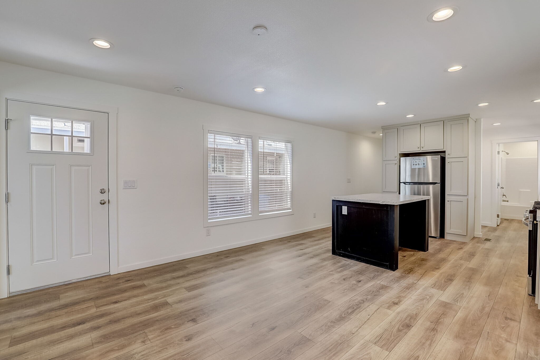 Building Photo - 2627 S Lamb Blvd