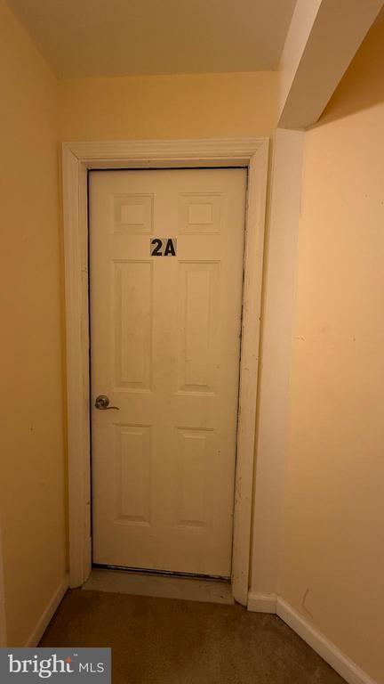 Building Photo - 16 Linden Ln