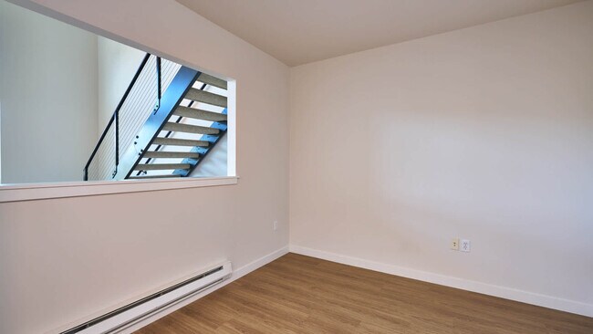 Bedroom with Hard Surface Flooring - Veloce