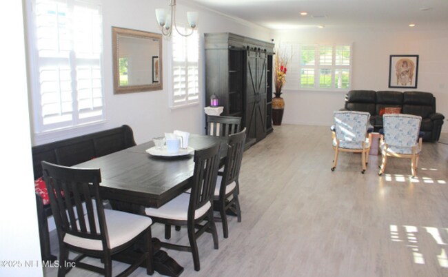 Building Photo - 312 Aventurine Ave