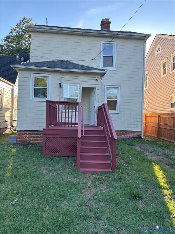 Building Photo - 3 E Blake Ln