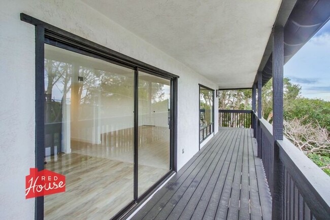 Building Photo - 408 Bristol Rd