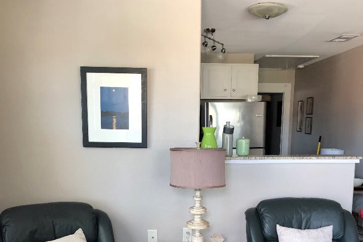 Building Photo - 2002 Live Oak Ave