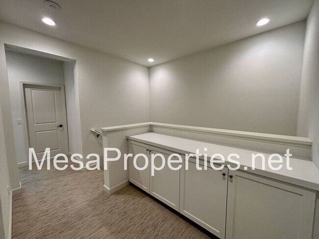 Building Photo - 3645 E Delight Paseo