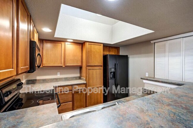 Building Photo - 4880 Kerry Lynn View