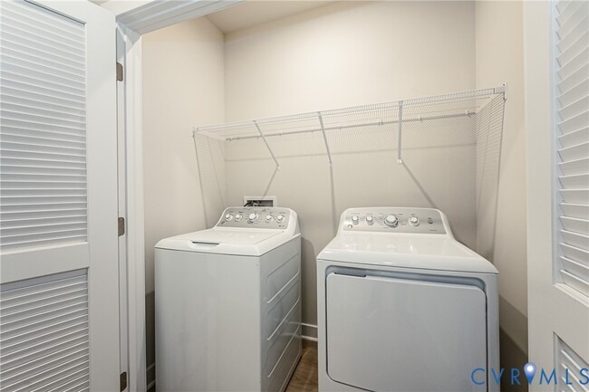 Building Photo - 6601 Citory Way