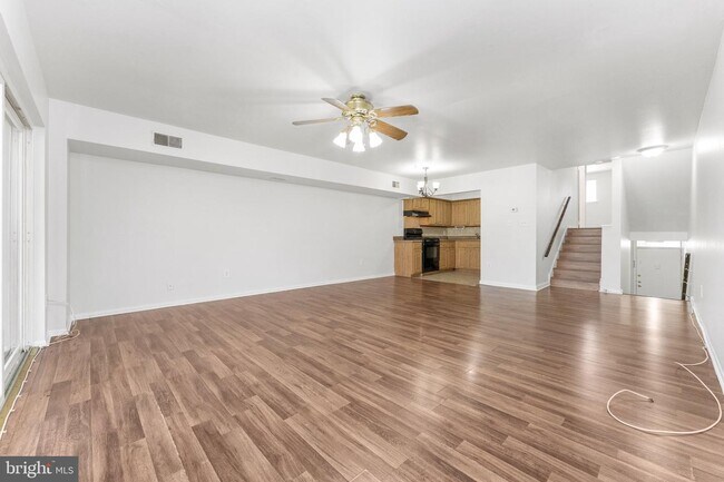 Building Photo - 222 Stony Way