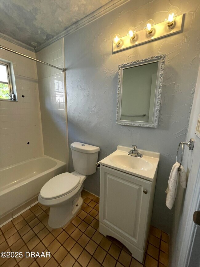 Building Photo - 113 Fox Pl