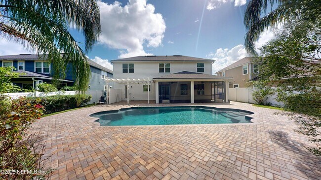 Building Photo - 415 Fever Hammock Dr