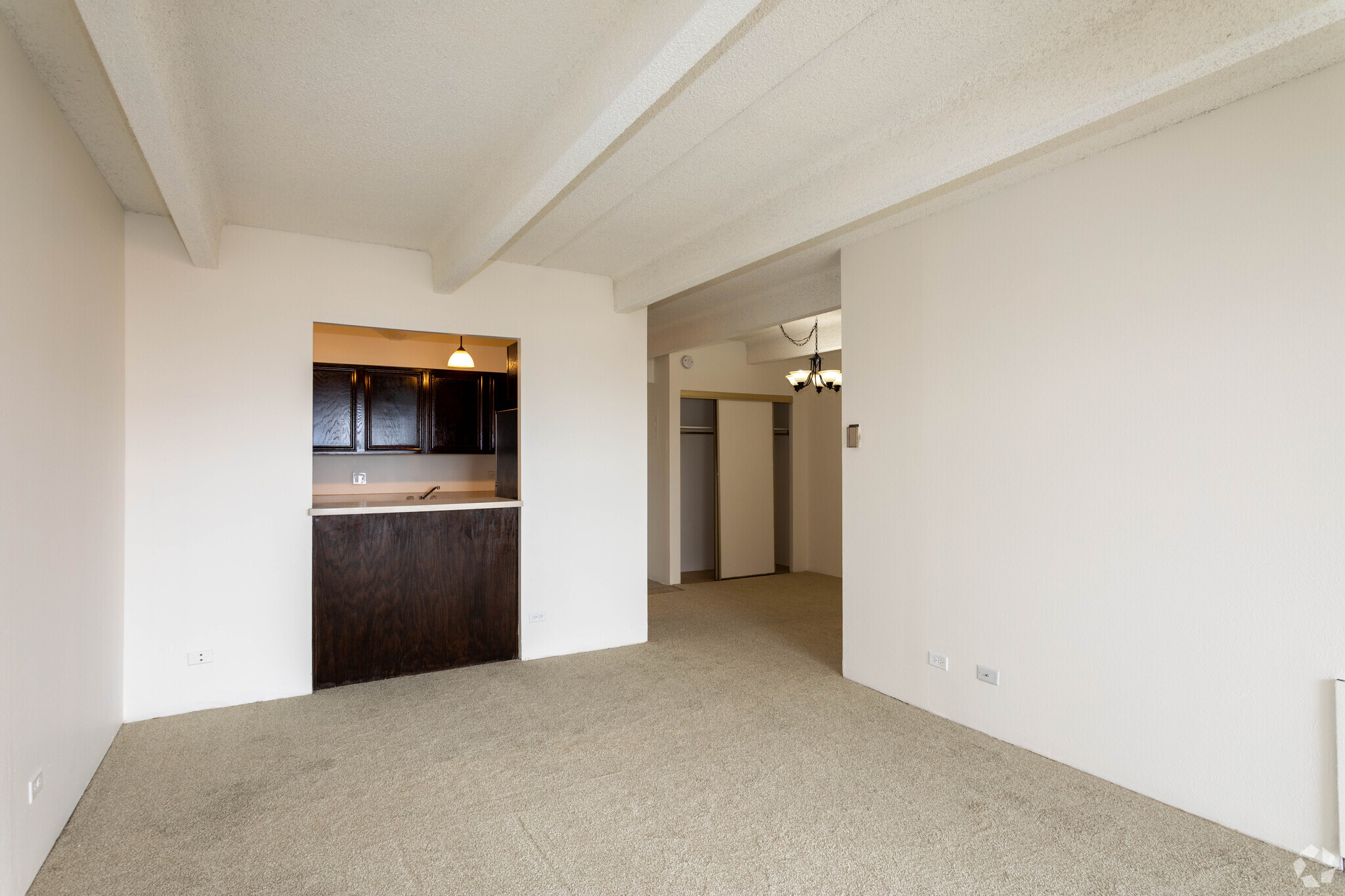 1BR, 1BA - Moffat - The Denver House