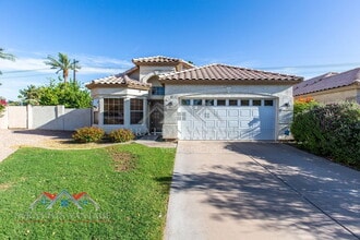 Building Photo - 1891 E Brentrup Dr