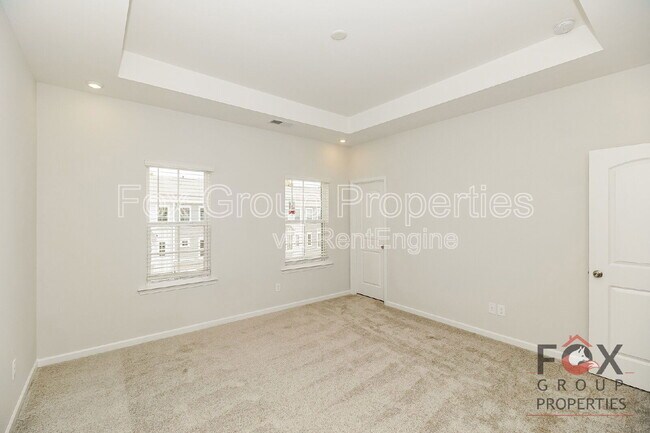 Building Photo - 7109 Brookview Ln