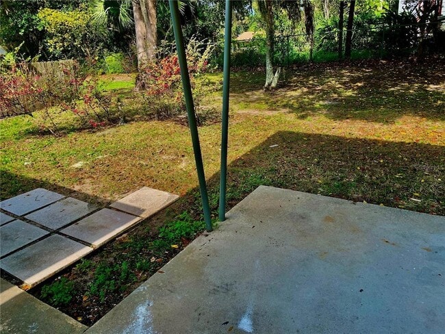 Building Photo - 127 E Kentucky Ave