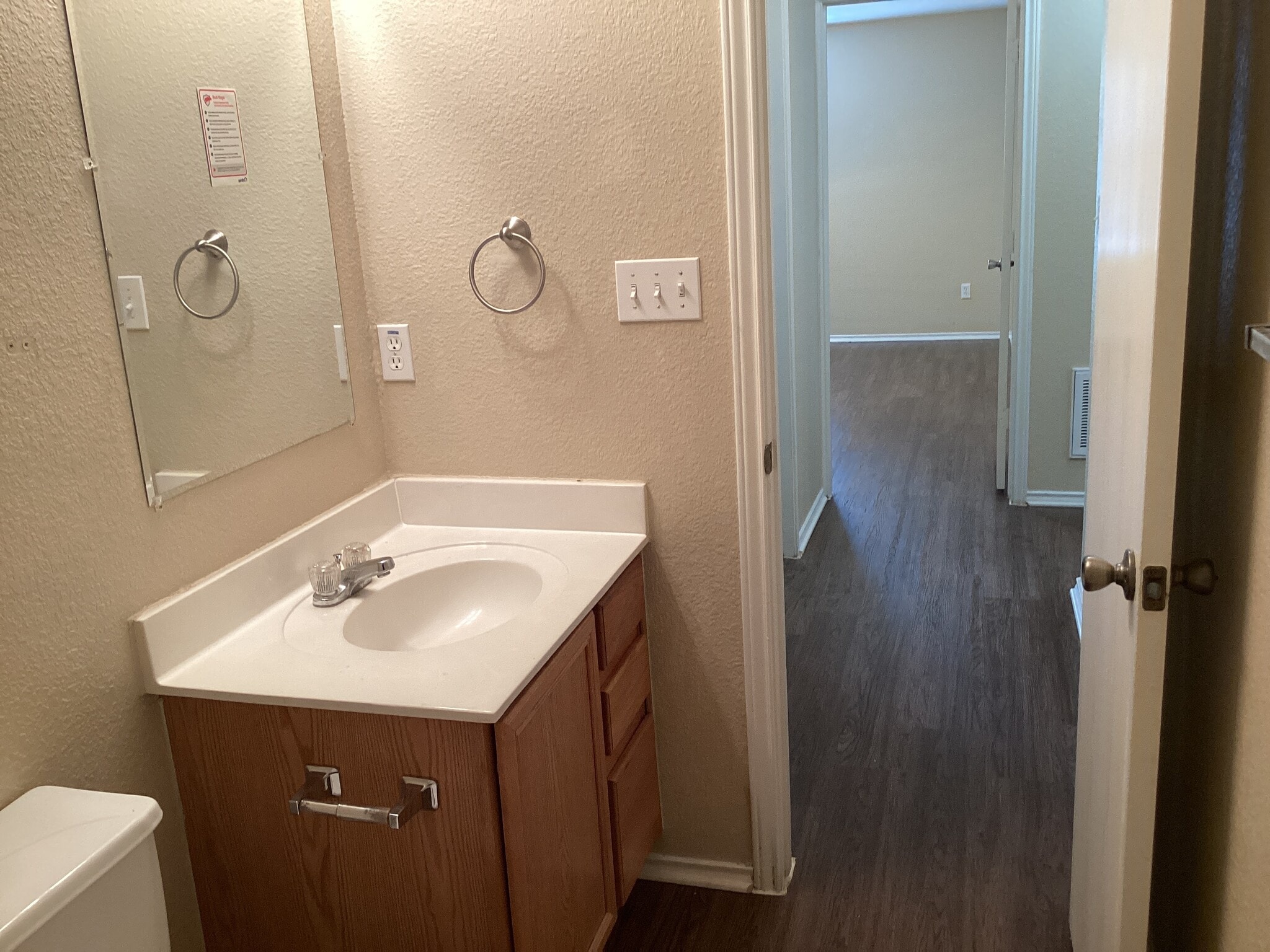 Building Photo - 113 Hays Forest Cv