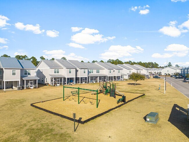 Building Photo - 118 N Sand Palm Rd