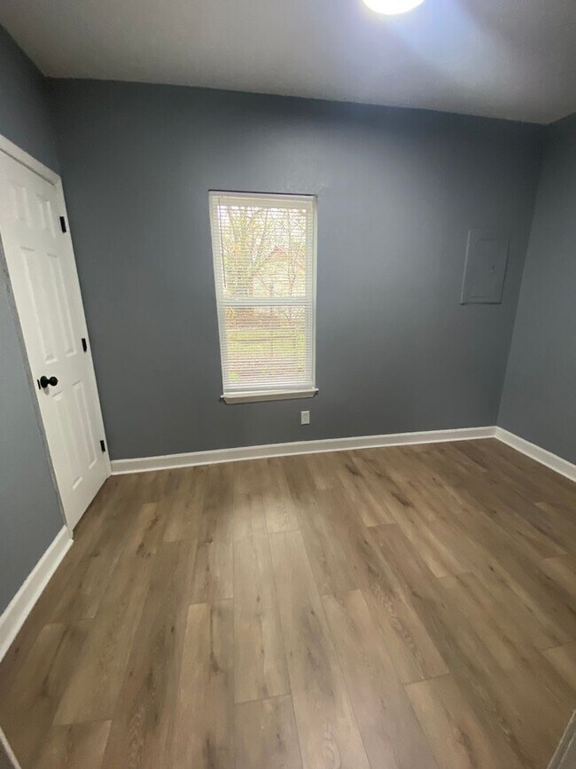 Building Photo - 812/814 N 16th St