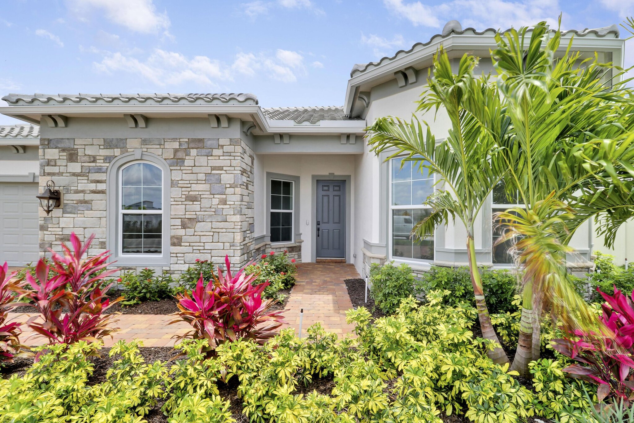 Building Photo - 10778 Stellar Cir