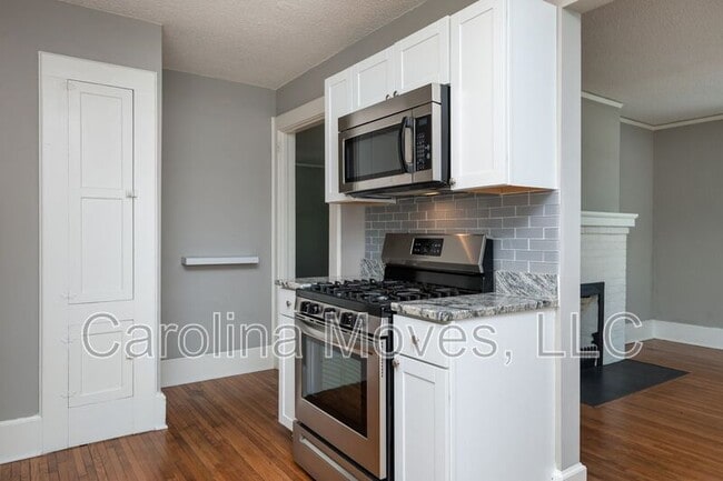 Building Photo - 306 Powell St