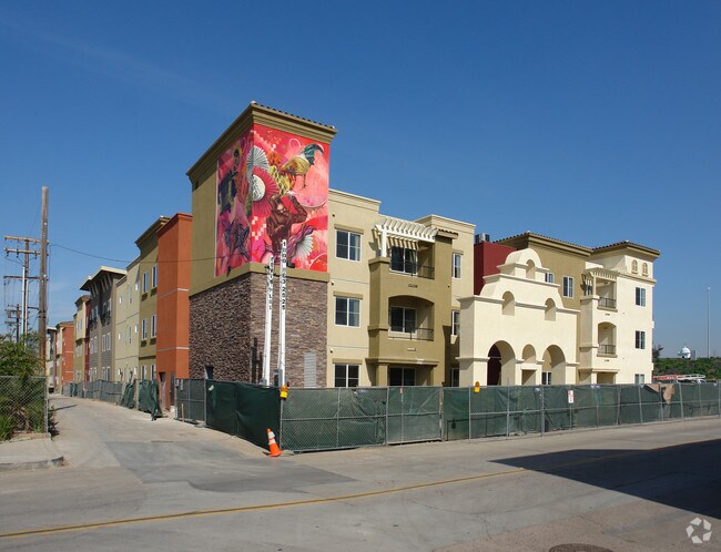 La Entrada Apartments San Diego, CA Apartment Finder