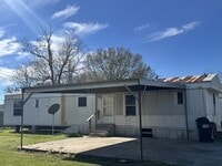 Building Photo - 229 Reggie Rd