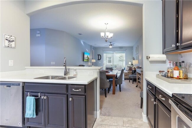 Building Photo - 7804 Loren Cove Dr