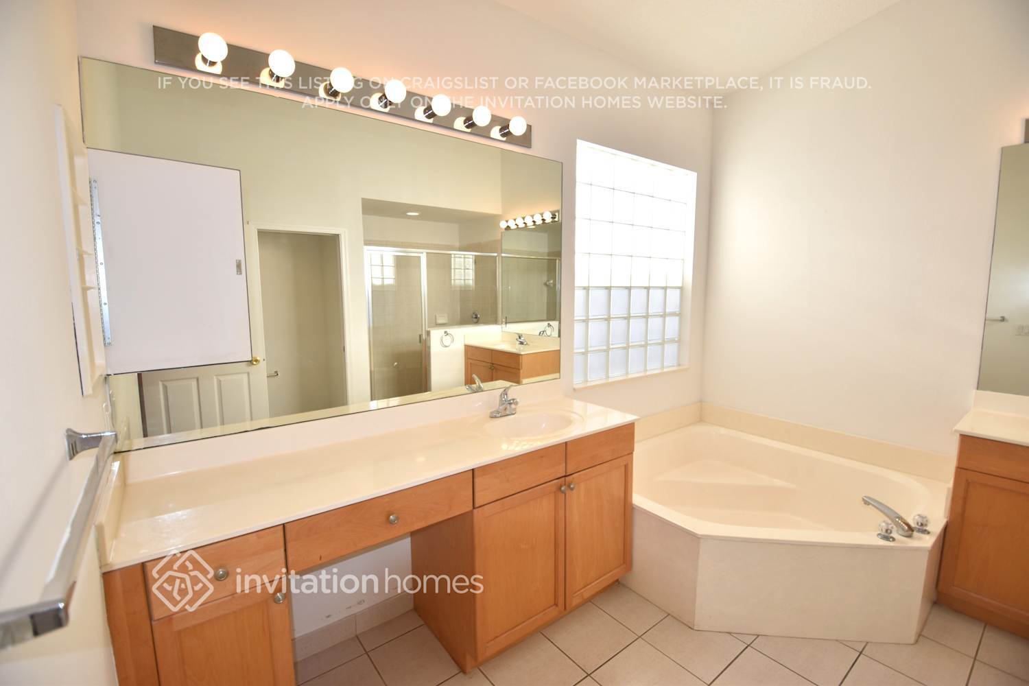 Building Photo - 11121 Laurel Walk Rd