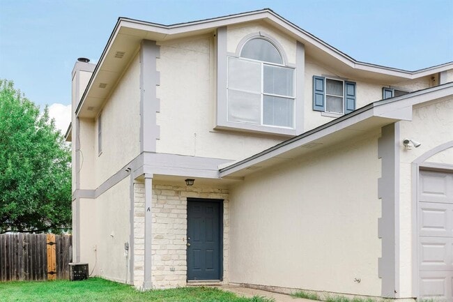 Primary Photo - 2808 Kestrel Dr