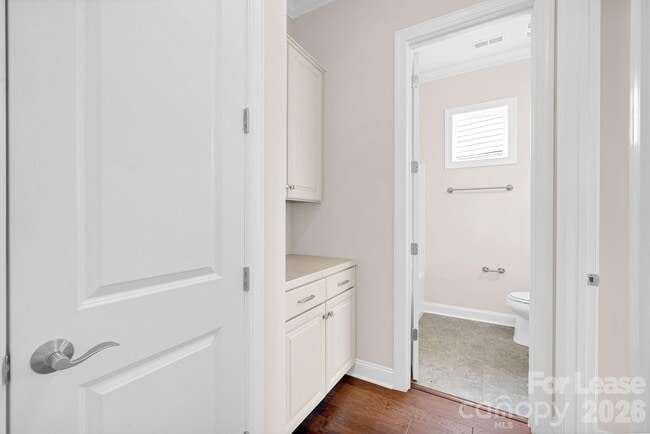 Building Photo - 5563 Elk Knob Ct