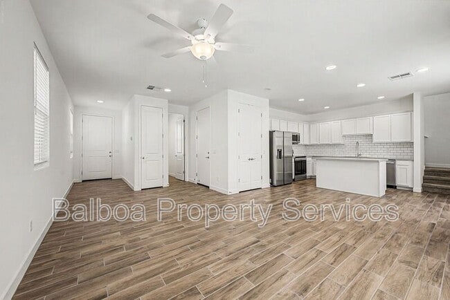 Building Photo - 5532 S Dillon Cir