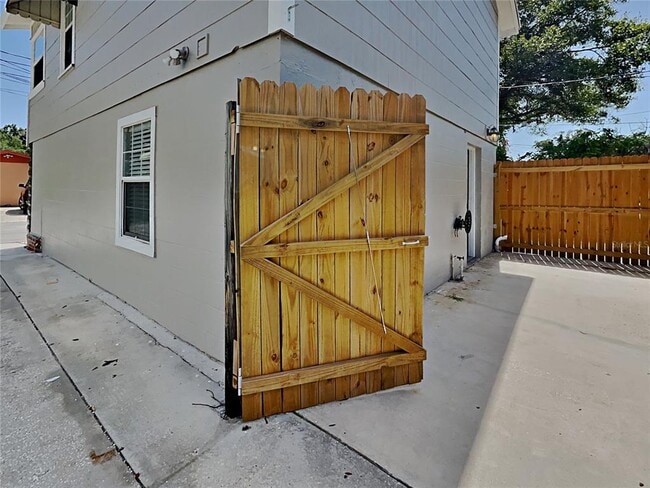 Building Photo - 4810 2nd Ave N