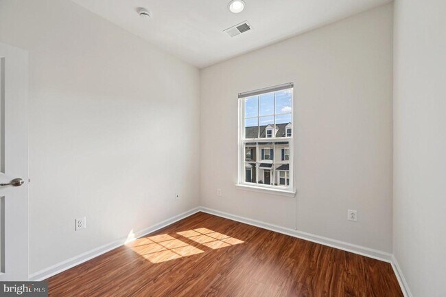 Building Photo - 22448 Bright Sky Dr
