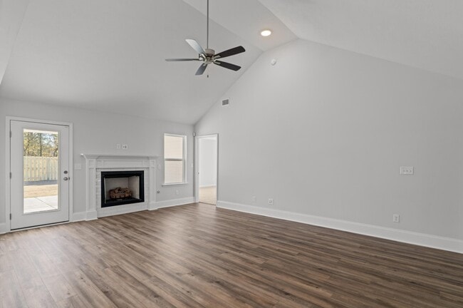 Building Photo - 7320 Paisley Cir